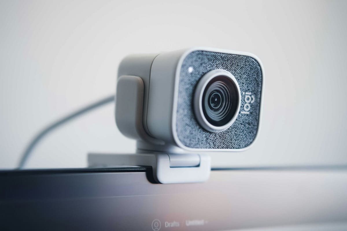 Funzionalità interattive che stanno rivoluzionando le piattaforme di webcam